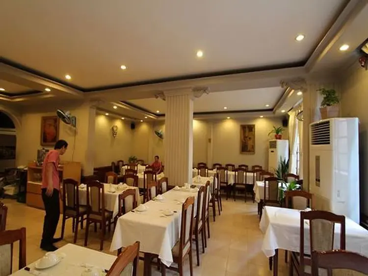 ホアン・イエン