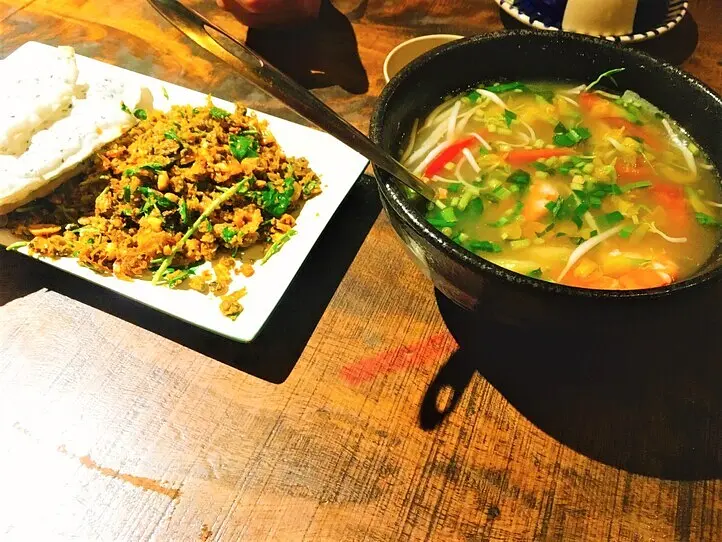 中心街のお手頃ベトナム料理レストラン「ゴックチャウガーデン」