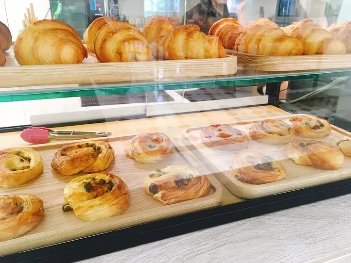 リーズナブルに本格派料理が楽しめるカフェ「Mach Coffee」（マック・コーヒー）