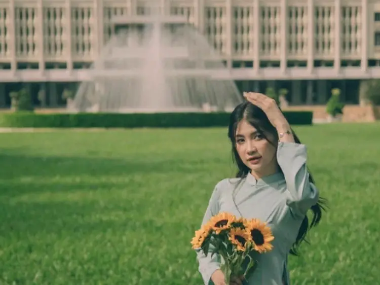 サイゴン・ブルー・トラベル