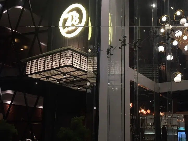 ホーチミンのファミレス（？）に行ってみた