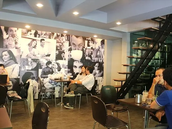 パッシオ グエンユー通り店