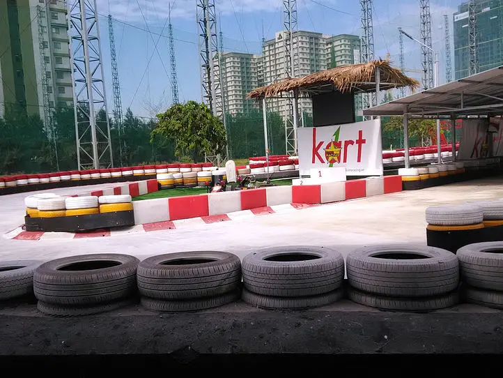 本格的なゴーカートが楽しめる「Kart1」