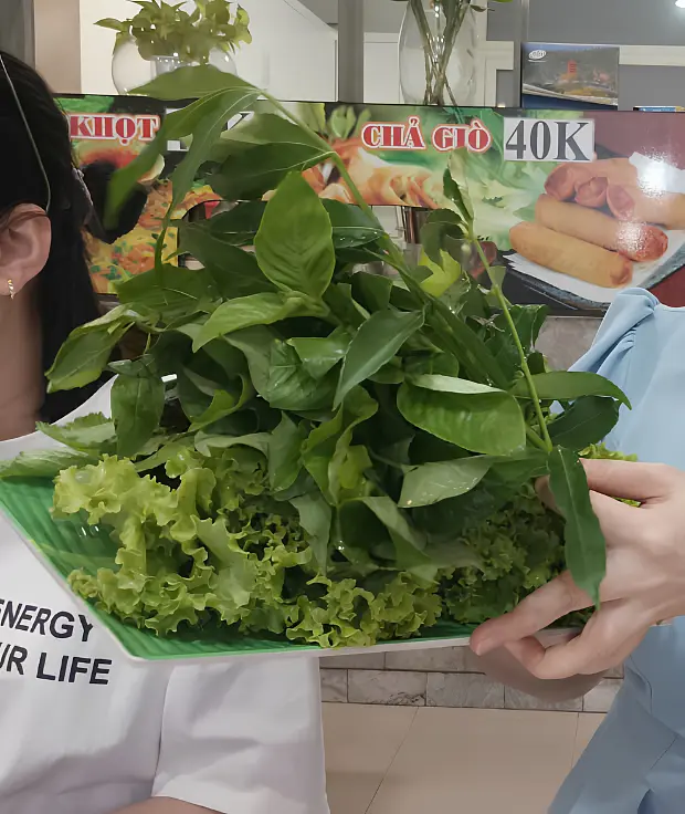 トゥードゥックで見つけたお気に入りのバインセオ店｜新鮮な野菜がたっぷり楽しめる一軒