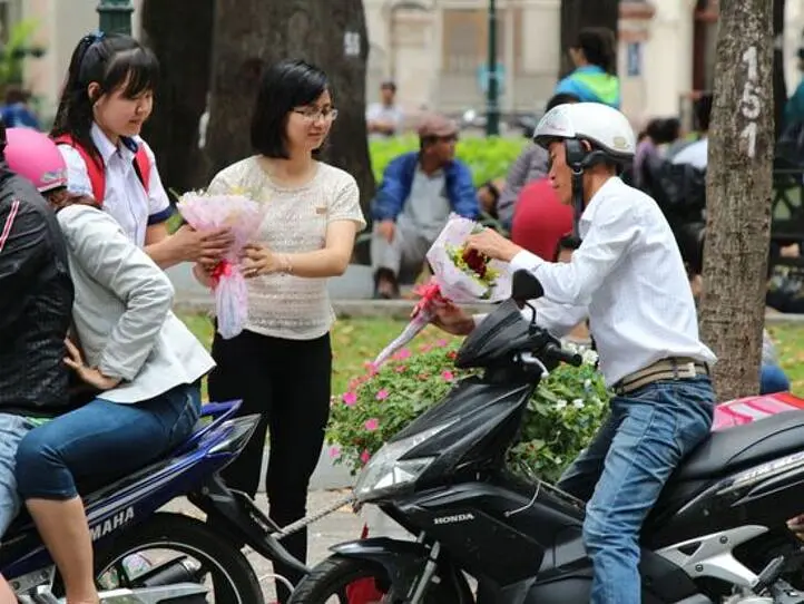 10月20日は「ベトナム女性の日」男性陣は忘れたら大変！？