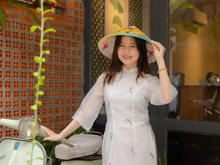 ザ・スパ・サイゴン (アオザイ)