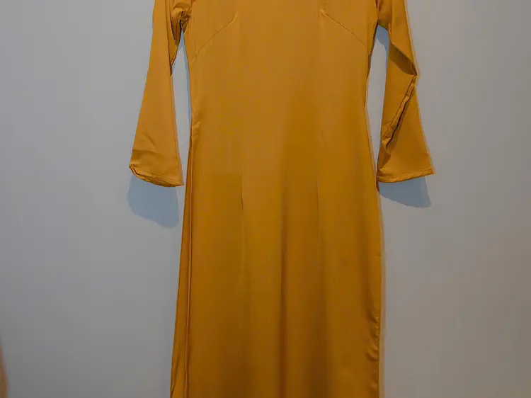 ザ・スパ・サイゴン (アオザイ)