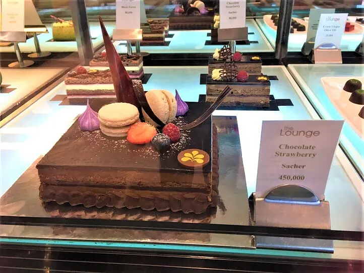 【週末特集】リニューアルしたニッコーサイゴンのアフタヌーンティにいってみた