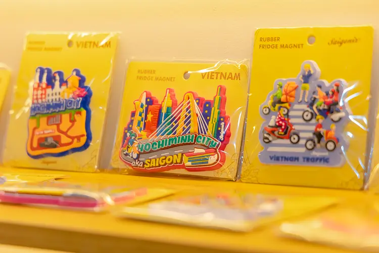 YUGOC レロイ通り本店