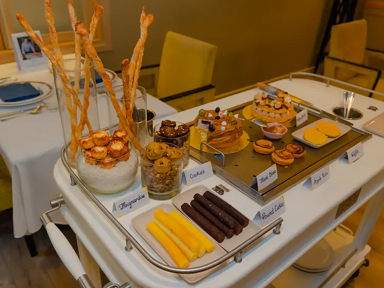 アフタヌーンティー（ソフィテル サイゴン プラザホテル）