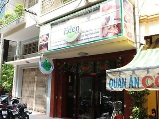 バラ香る上品なジャグジーで女磨きを