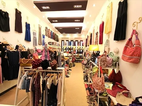 エム エム 2号店