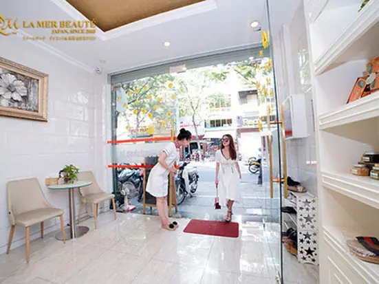 西洋と東洋のスパ技術を融合。体内から疲労とコリを癒す