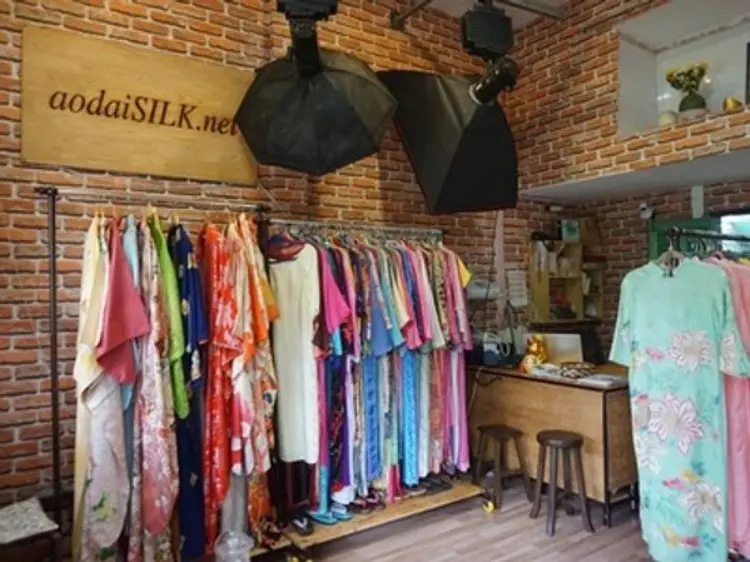 アオザイシルクスタジオ