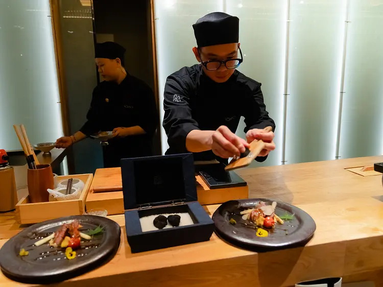 ノリボイ・オマカセ・ジャパニーズ・レストラン