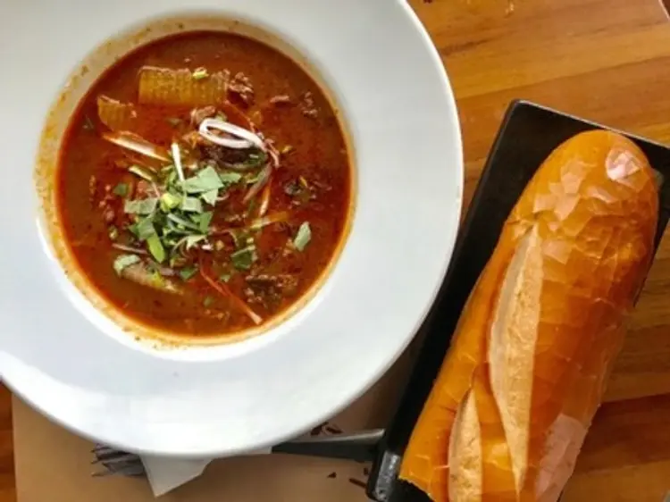 アイディーカフェ (トゥスゥン店)