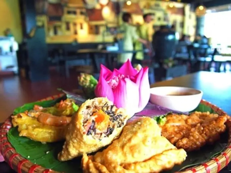 ブンダウ・ホームメイド　レライ店