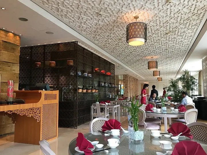 ホーチミンで中華!?インターコンチネンタルサイゴンでビュッフェ