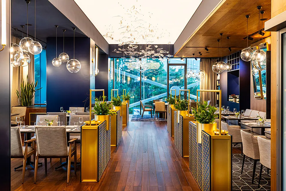 【2025年11月15日 NEW OPEN】ホーチミンの5つ星ホテル「マイハウス」に誕生した、地中海料理の新たな美食空間