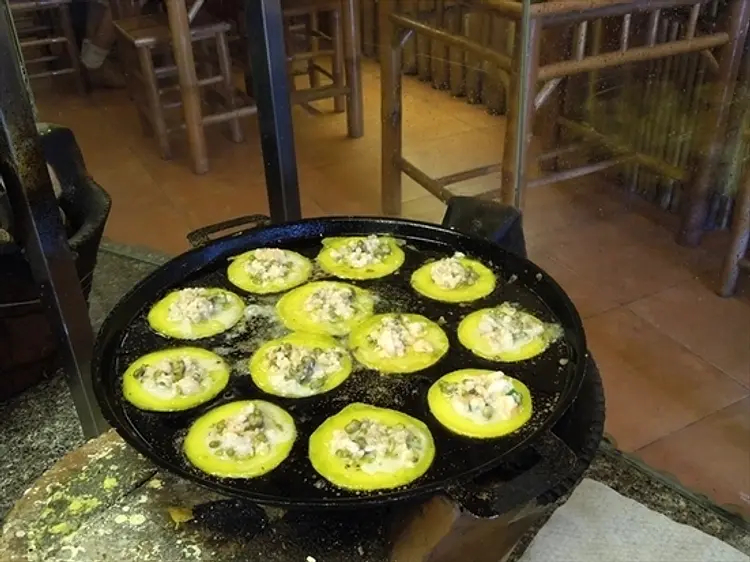 バインセオ・ムイセム