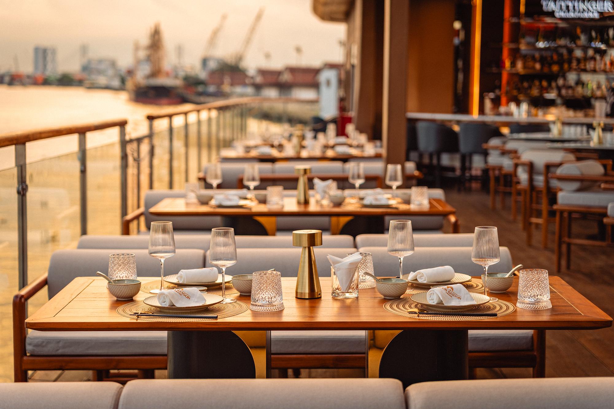 サンセットクルーズ （１ドリンク付き）