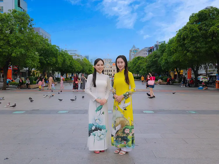 アオザイレンタル・チャンフック・サイゴン 1993