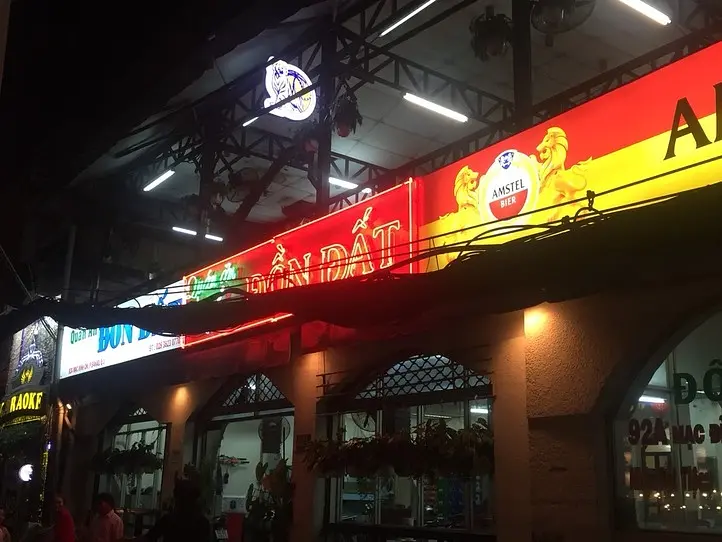 タイ風鍋がおすすめ！ローカルベトナム料理レストラン～Quan An Don Dat