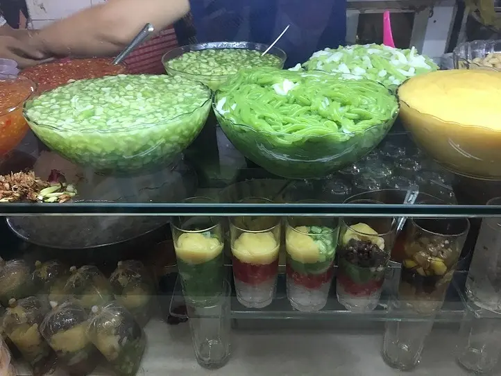 ベンタイン市場のチェー屋さん「Be Che」