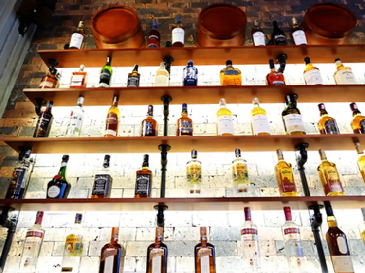 アールスクエア