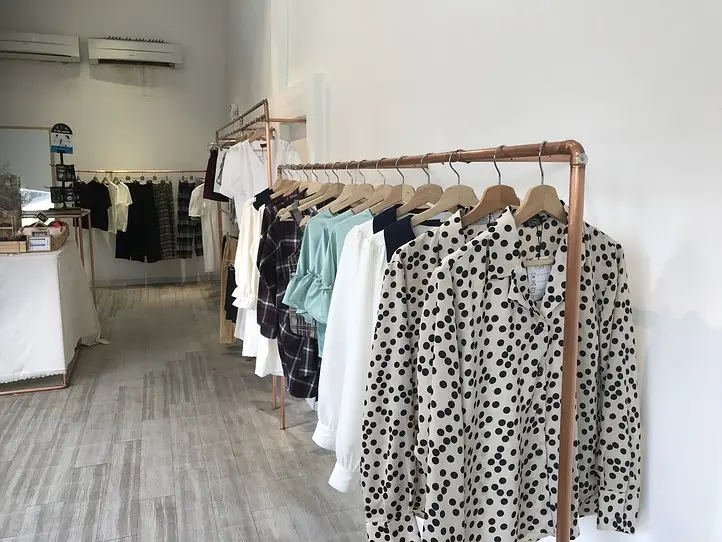 ベトナムのリノベーションアパートで、おしゃれな雑貨屋巡りを楽しむ