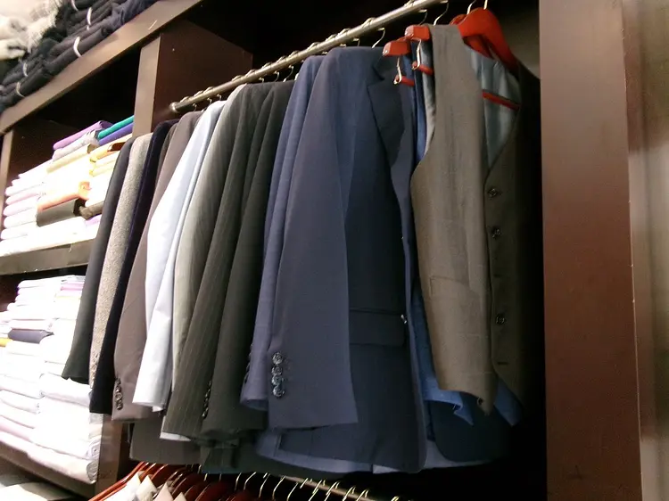 アオザイ・スーツなどのオーダーメイド専門店・うさぎ