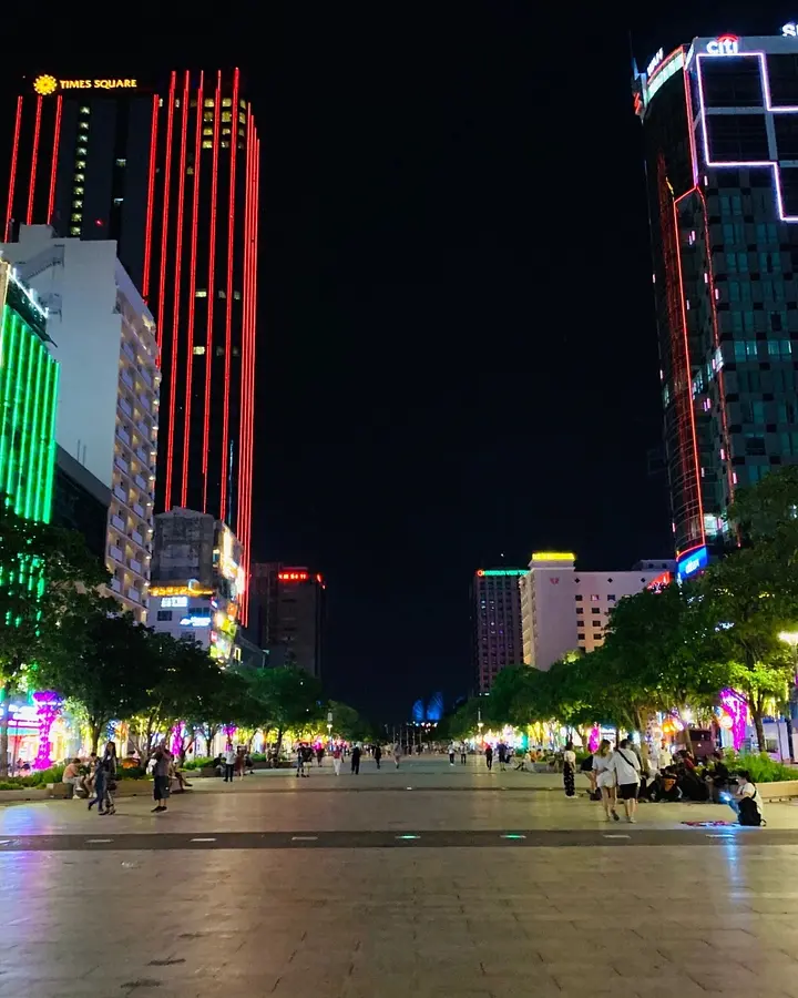 ホーチミンで訪れたい人気観光スポット10選（パート1）｜人気の教会・市場・街歩きでベトナムを感じよう！