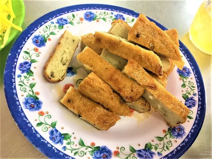 【クイニョン】ローカルフードが美味しいお店２軒