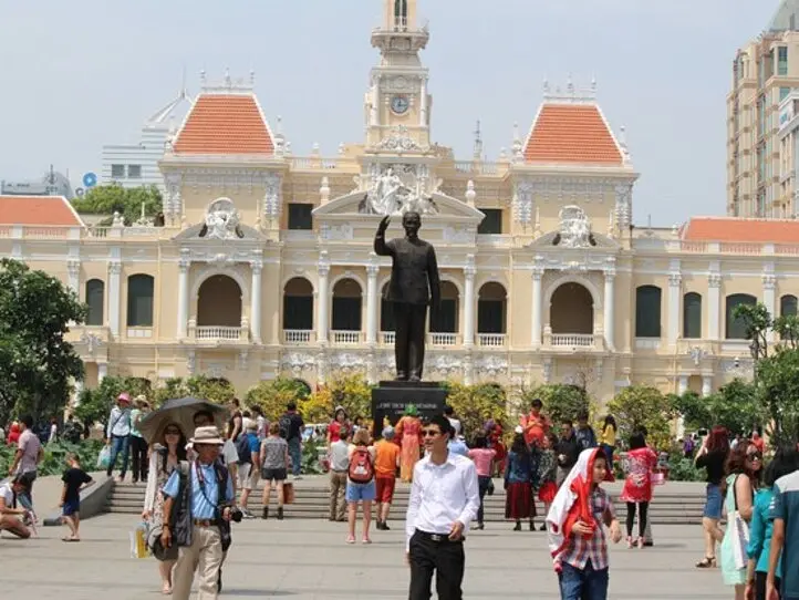 2016年旧正月！グエンフエ通りのフラワーロードを散策♪