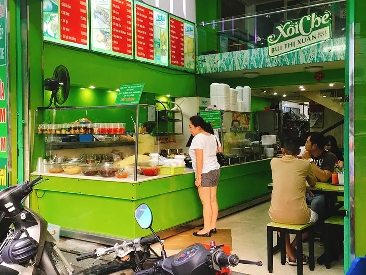 甘党が推す・チェーと鶏おこわの名店「Xoi Che BUI THI XUAN」（ソイ・チェー・ブイティスアン）