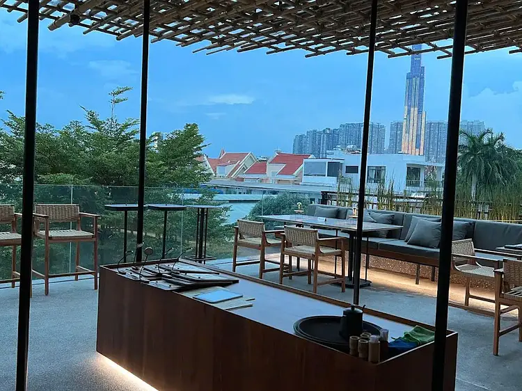 チェ・ダイニング