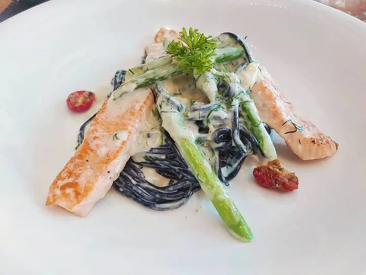 　ホーチミンの隠れ家フレンチのお店