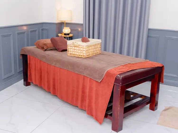 Birthree Champaca Massage & Head Spa（バースリー チャンパカ マッサージ ＆ ヘッドスパ）