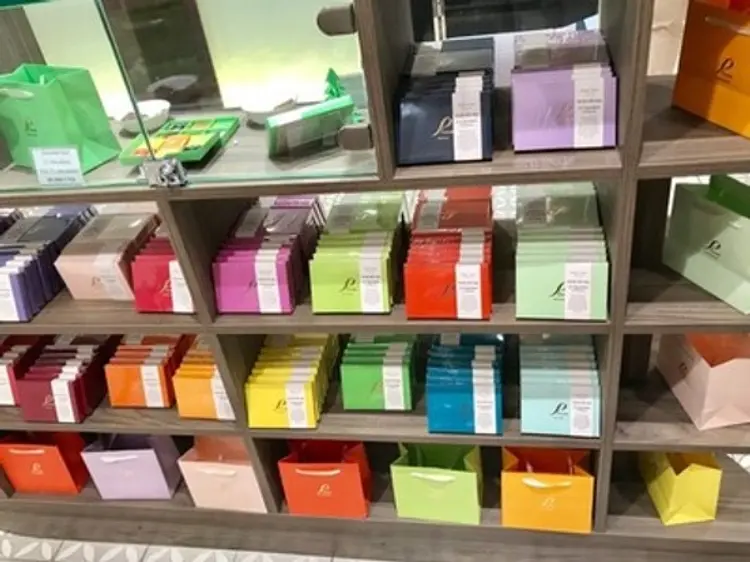 フェバ（ホーチミン・高島屋店）