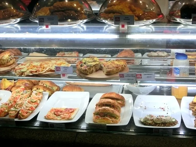 タンソンニャット国際空港