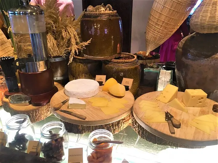 ホーチミン・ブティックホテル〜麗しの「ザ ミストドンコイ」の宿泊レポ！プールと部屋は？