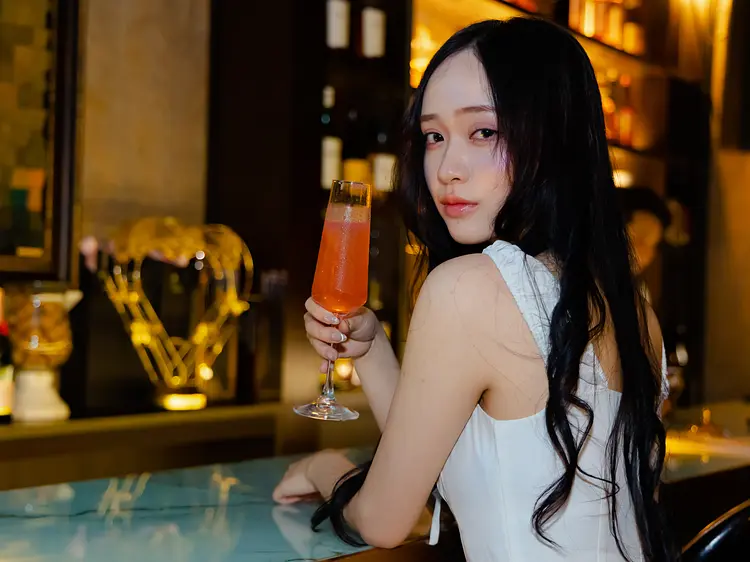 NOSTALGIA Lounge by Yu 「YU LOUNGE Premium」