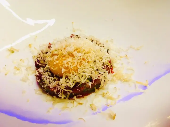 「高級ガストロノミー「The Monkey Gallery DINING（ザ・モンキーギャラリーダイニング）」のシグネチャーコース体験