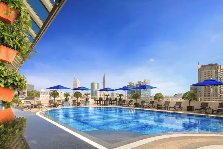 ソフィテル サイゴン プラザ