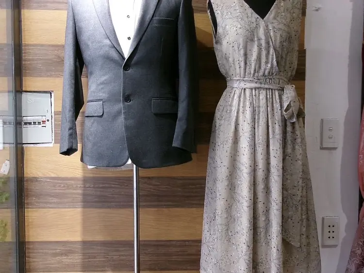 アオザイ・スーツなどのオーダーメイド専門店・うさぎ