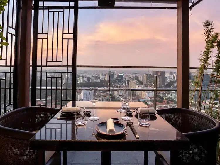 ライ・レストラン