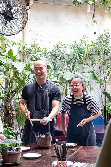 ホアトゥックシェフと市場で買物とベトナム料理作りを体験しよう！