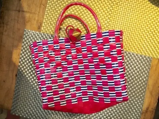 バッチャン焼きも！かわいい食器が何でも揃う ユエン・ホーム！