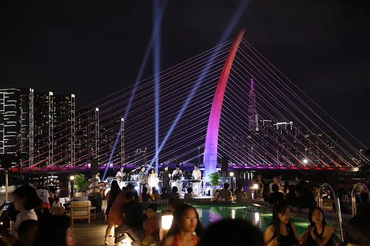 【2026年最新版】サイゴン川ディナークルーズ比較｜ホーチミンのラグジュアリークルーズ3船を徹底比較