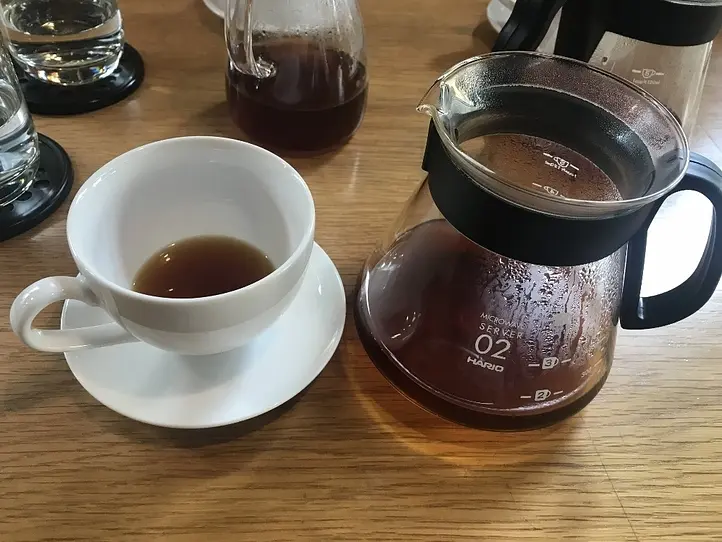 穴場カフェで美味しいコーヒーとカヌレを楽しもう～96B Experiment